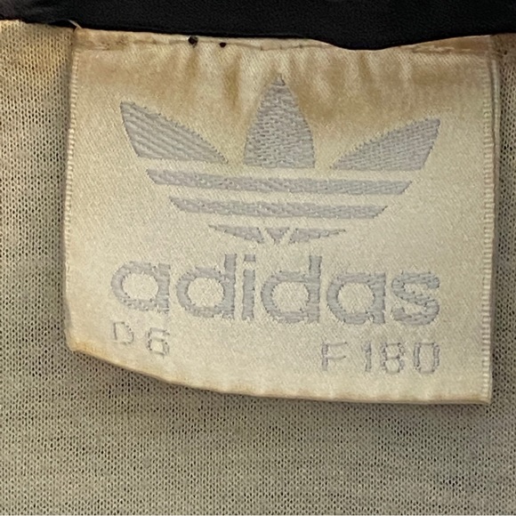 Vintage 90s/Y2K Adidas’s Jacket - Picture 15 of 15
